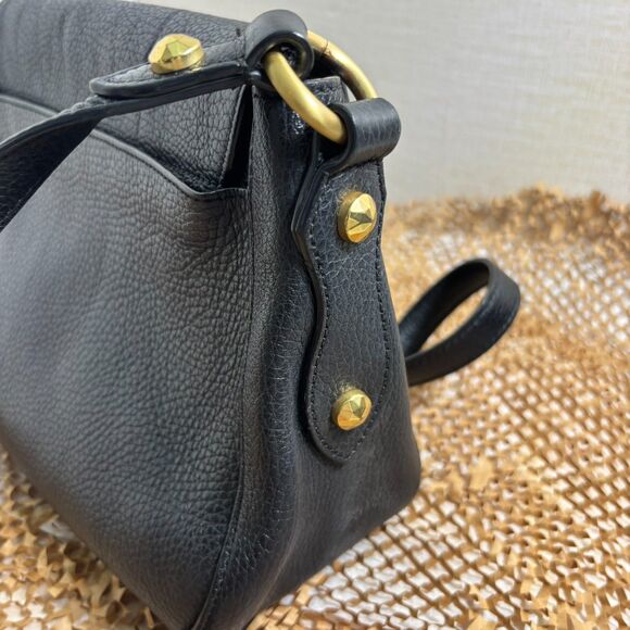 Annabel Ingall Australia | Tara Satchel | Black Pebble Leather w/ Gold Hardware - Picture 7 of 16